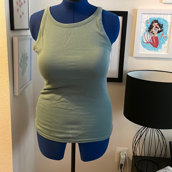 LOFT Tops - Loft outlet tank top large EUC